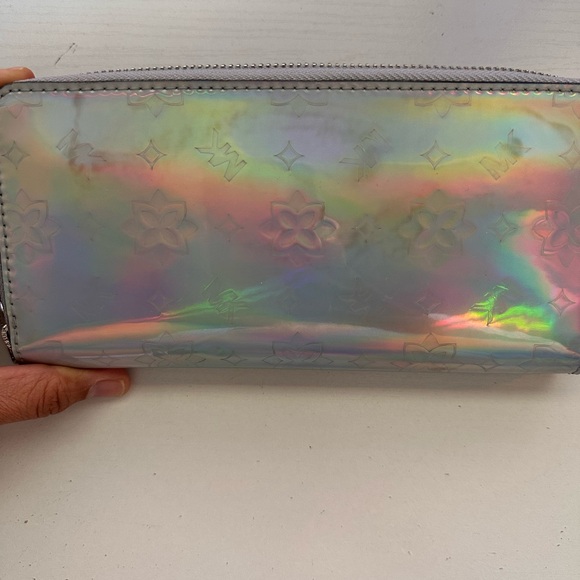 Michael Kors Jet Set Travel Zip Around Large Continental Wallet-Silver, NWT - Picture 8 of 8